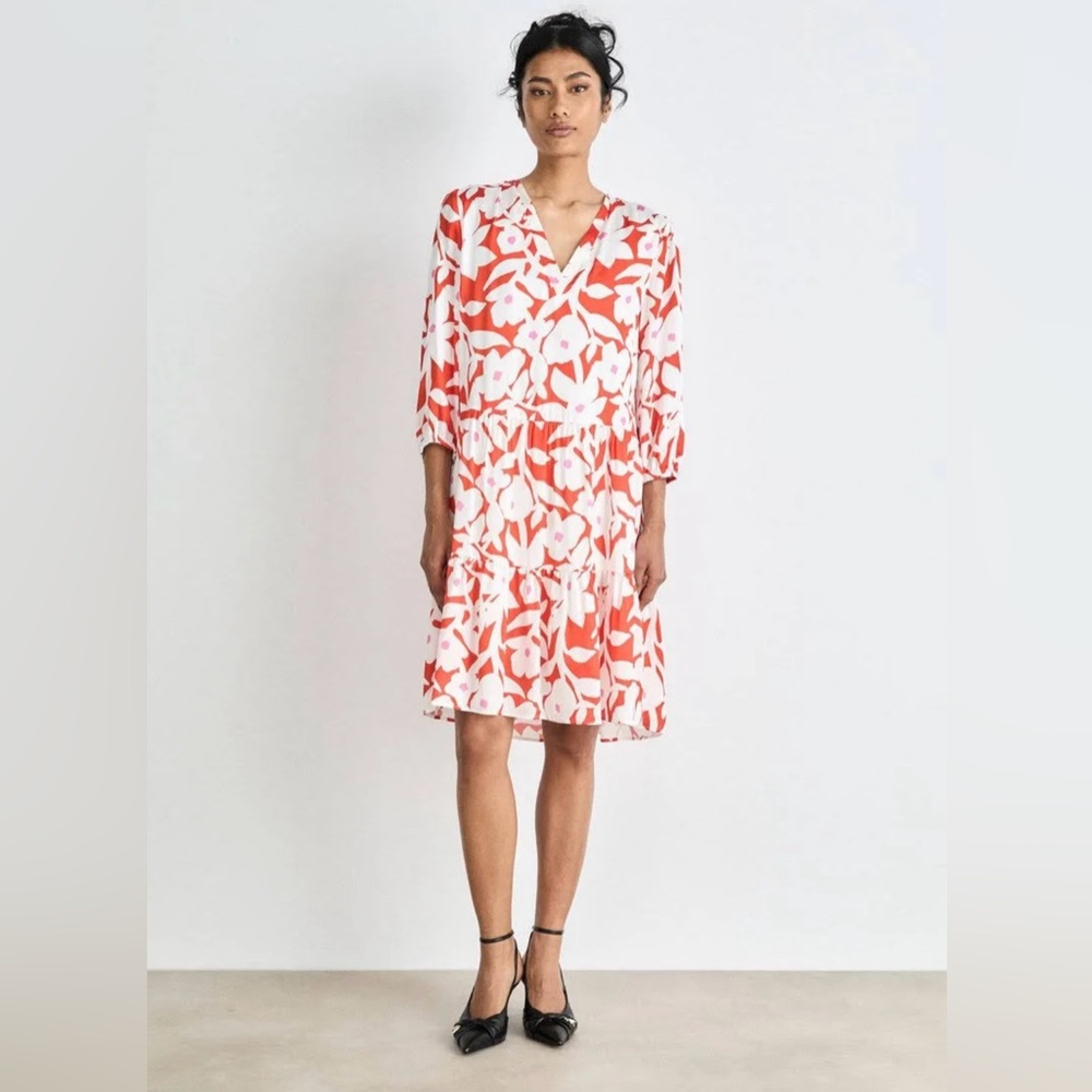 Marc Cain Red and White 3/4 Sleeve Tiered Midi Dress Sz M (N3) US 8 - Pre ❤️ EUC